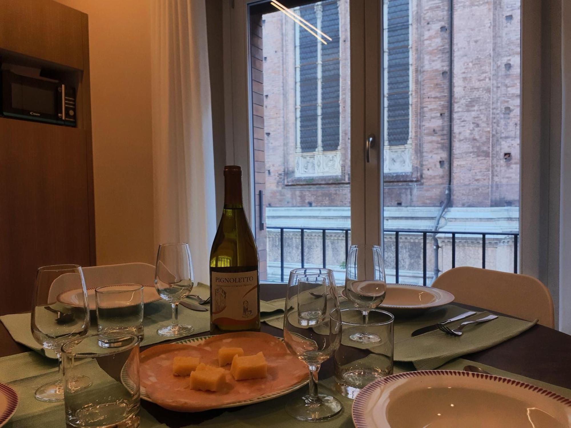 Smart Apartment Nettuno - Twa Bologna Exteriör bild